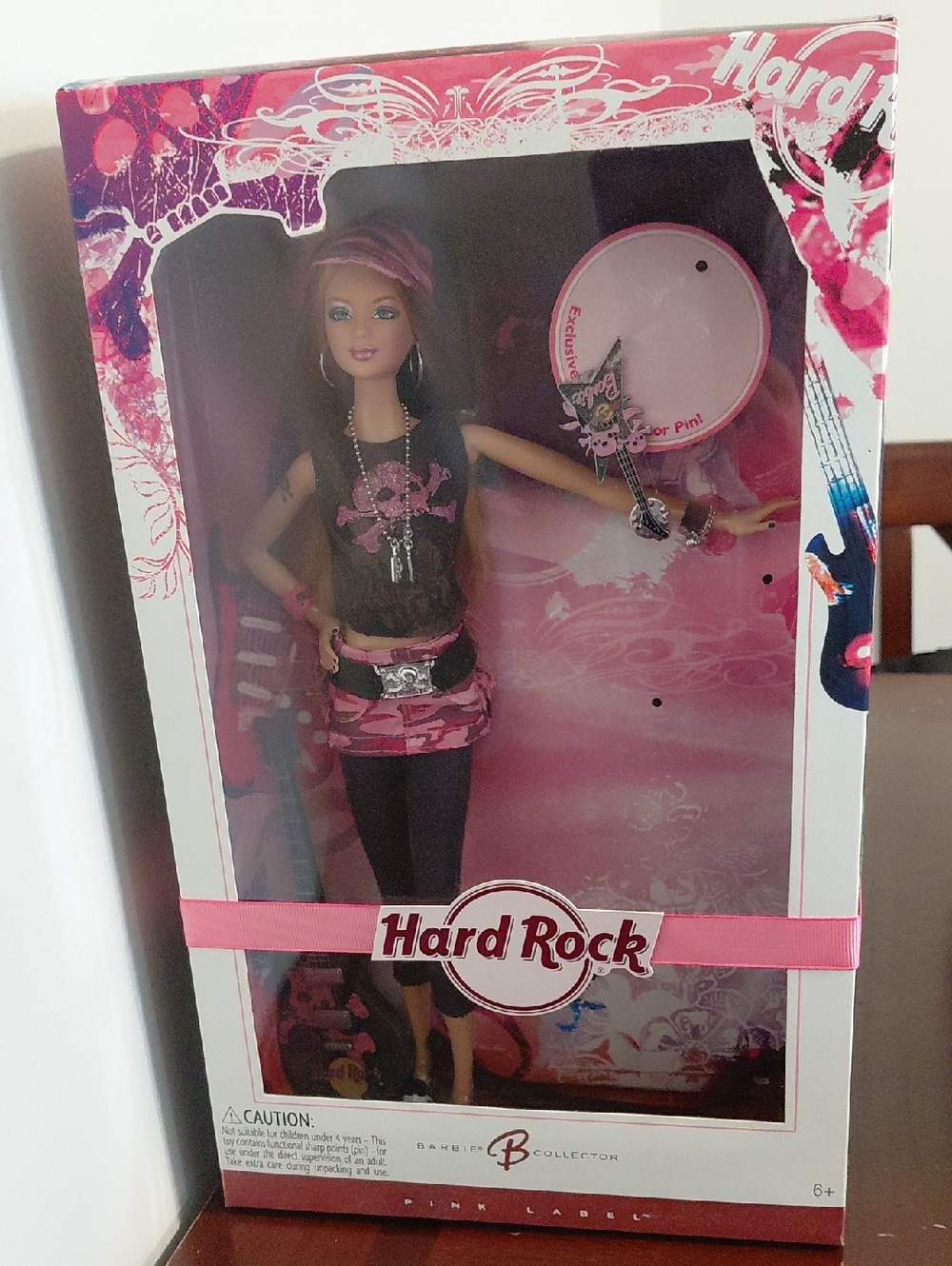 Barbie Hard Rock Cafe Doll Nib